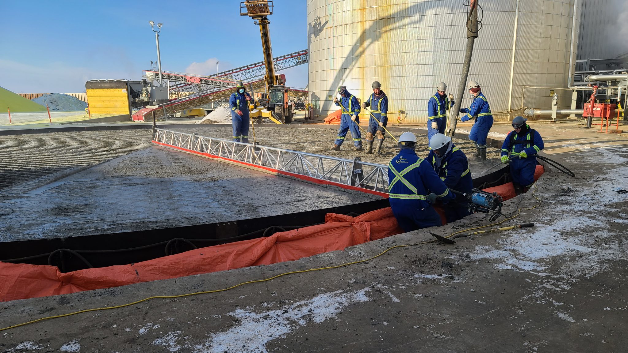Turnkey Operations On A Liquid Sulphur Tank Central AB Elite